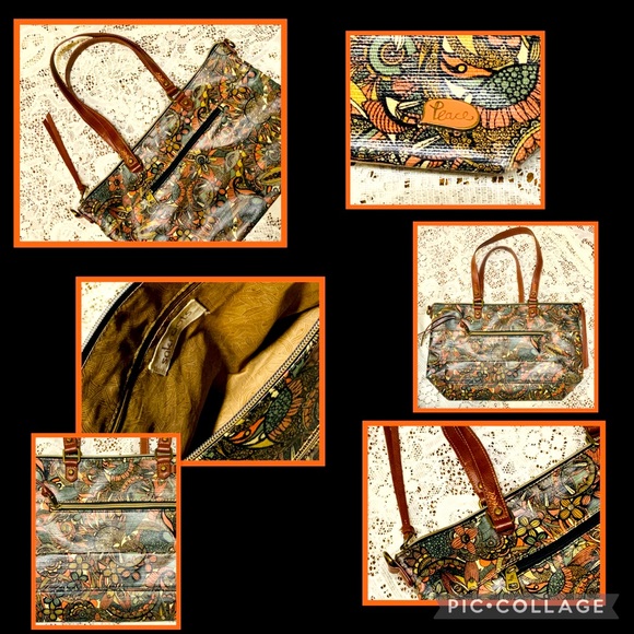Sakroots Handbags - •Sackroots Sienna Spirit Desert Tote Bag•